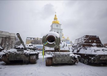 Zelenski'den Kremlin'e çağrı: Noel'de Ukrayna'dan çekilin