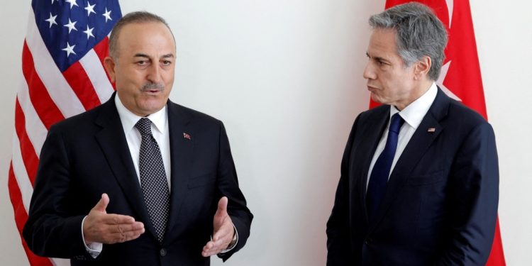 ABD ve Türkiye’den Karşılıklı Güvenlik ve Seyahat Uyarıları
