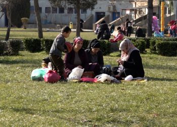 Kış Ortasında Bahar Havası