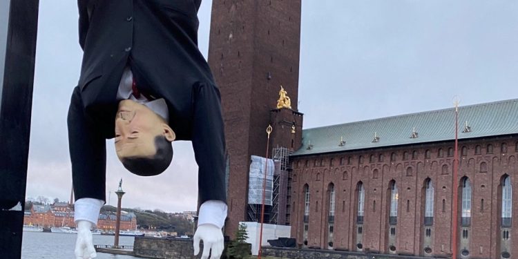 “Kuklalı Eyleme İlişkin Soruşturma Açılmayacak”