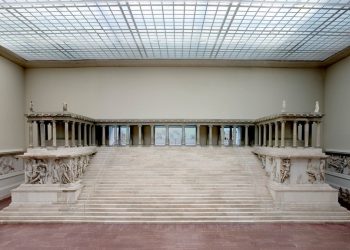 Alman Siyasetçi Zeus Tapınağı’nın Türkiye’ye İade Edilmesini İstedi