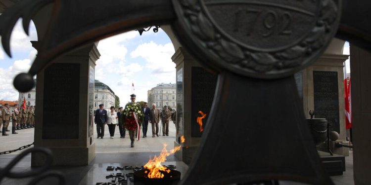 Polonya’nın rekor savaş tazminatı talebine Almanya’dan ‘konu kapandı’ cevabı