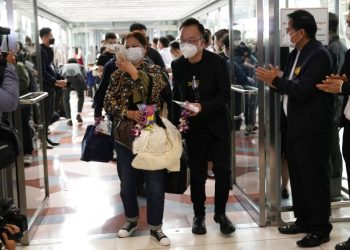 Çin Covid-19’da ‘yeni sayfa’ açtı: ‘Hayat devam ediyor’