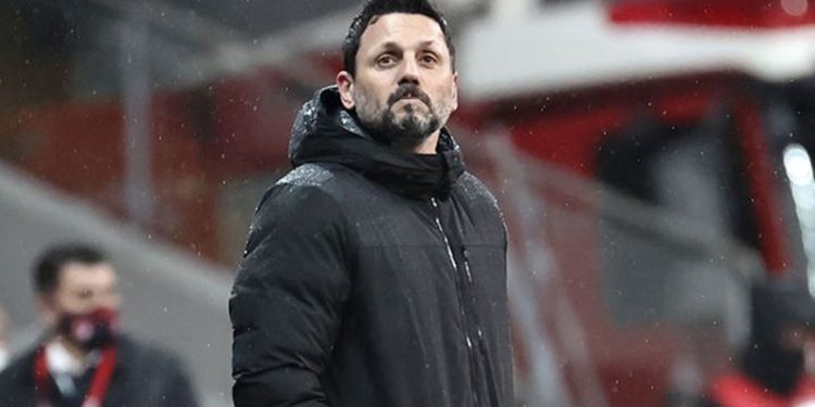 1,5 yıldır maaşımı alamıyorum, futbolcuların alacakları var