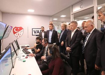 MHK'den tartışmalı maçların hakemleriyle ilgili yaptırım kararı: Görev verilmeyecek