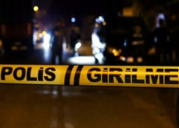 2 yaşındaki çocuk evde ölü bulundu: Anne ve erkek arkadaşı aranıyor