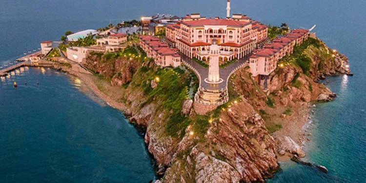 2,6 milyar lira harcanan Yassıada bomboş kaldı