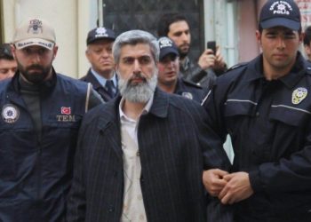 Kuytul’un eşi: Önce hapsettiler sonra suç ürettiler