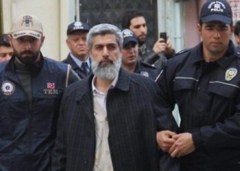 Alparslan Kuytul’un yargılandığı dava ertelendi