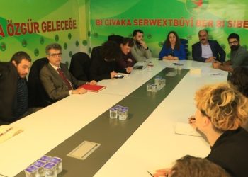Uluslararası heyetten Kürt partilere: Mücadeleniz demokrasi ve insan hakları mücadelesidir