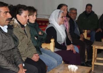 HDP Sûr’da halkla buluştu