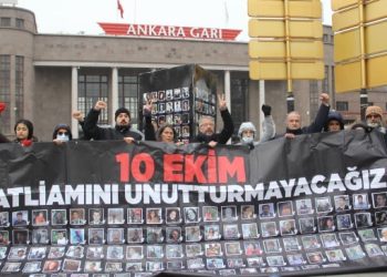 Gar Katliamı: 87 aydır adalet bekliyorlar