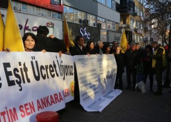 Eğitim Sen’den bakanlığa karne: Yanlışlarda ısrar ediliyor