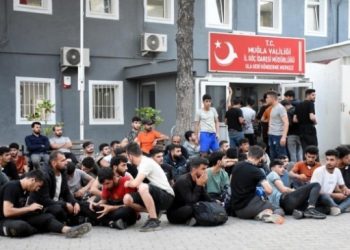 Rojhilatlı mültecilerin koruma başvurusu reddedildi