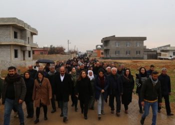 Taziye ziyareti: Bubo Taş’ın duruşu, tecridin karşısında isyandır