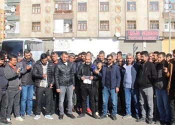 Amed’de inşaat işçilerinden ‘yevmiye’ eylemi