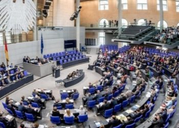 Alman Federal Meclisi Êzidi soykırımını resmen tanıdı