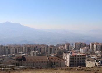 Şirnex’te öğrencilere seçmeli ders dayatması