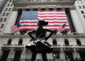 ABD'de tarım dışı istihdam, beklentileri aşarak Aralık 2022’de 223 bin kişi artarken, işsizlik oranı da yüzde 3,6’dan 3,5'e indi.