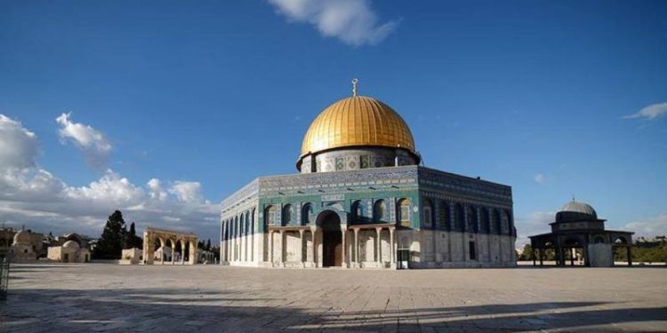 İsrail'in aşırı sağcı yeni bakanı Itamar Beb-Gvir'in göreve geldikten sonra ilk kez Kudüs'teki Mescid-i Aksa'ya gitmesinin ardından açıklama yapan ABD’nin İsrail Büyükelçisi Tom Nides, ABD Başkanı Joe Biden yönetiminin Mescid-i Aksa'daki statükoya zarar verilmesine karşı olduğunu söyledi.