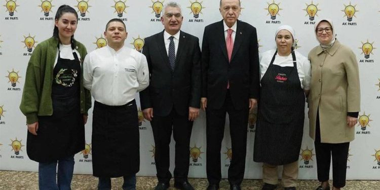 AKP MYK’nın yemek menüsü: Kuzu kol tandır, kuzu etli keşkek, etli düğün çorbası…