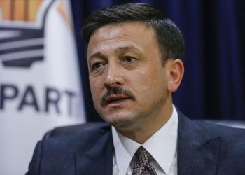 AKP'den Altılı Masa'ya yanıt: Erdoğan'ın adaylığının önünde hiçbir engel yok