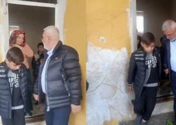 AKP'li Metiner'den 'replika mont' açıklaması: 'O evlatlara da giydiğim gibi replika montlardan armağan ettim'