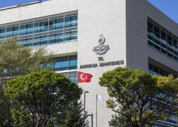 AYM’den çok önemli karar: Bireyler, öngörülemez biçimde genişletici bir yorumla cezalandırılamaz