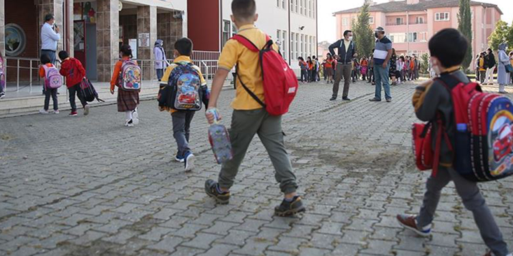 Acı tablo ortaya çıktı: 1 milyon 450 bin çocuk okuldan mahrum