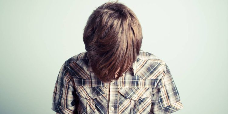 Ailelerin sınavı başlıyor: Başarılı ve zayıf karne getiren çocuklara 5 doğru yaklaşım