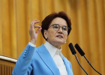 İyi Parti Genel Başkanı Meral Akşener, Ankara'da öldürülen eski Ülkü Ocakları Genel Başkanı, akademisyen Sinan Ateş'in ailesinin, konunun Meclis'e taşınmasını istemediğini belirtti.