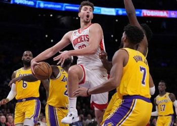 Alperen Şengün'ün performansı ABD basınında: "Jokic'i hatırlatıyor"