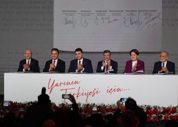 'Altılı Masa'daki liderlerin geçiş döneminde alacakları pozisyon netleşti'