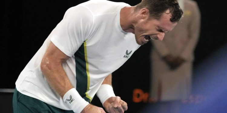 Andy Murray Avustralya Açık'a veda etti
