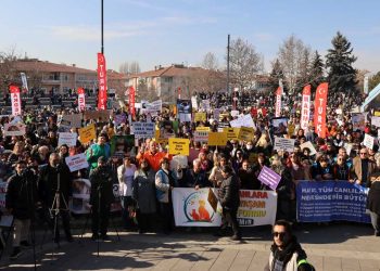 Ankara'da hayvan katliamlarına karşı miting