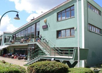 Ankara'nın tarihi Tenis Kulübü binası yıkıldı: 'El birliği ile işlenmiş kentsel cinayet'