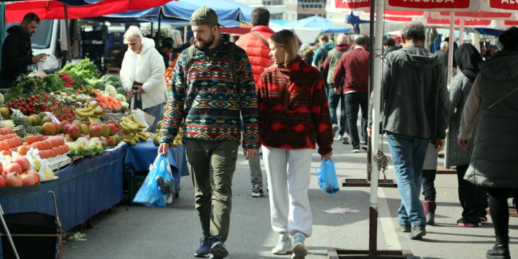 Antalya'da mahkemeler tıkandı, memurlar tayin istiyor