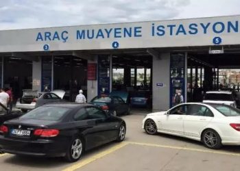 Aracını muayeneye götüren ünlü yazar şaşkına döndü