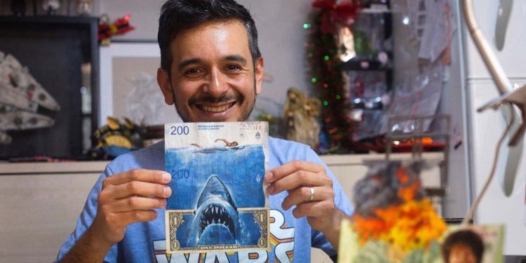 Arjantinli ressam değeri 'pul' olan banknotları tuvale dönüştürdü