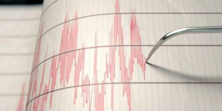 Arnavutluk'ta 4,7 büyüklüğünde deprem