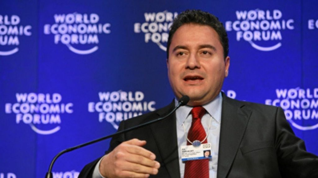 Babacan Davos Zirvesi'ne davet edildi