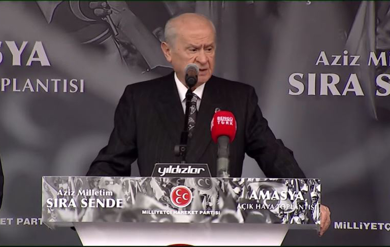 Bahçeli’ye göre Erdoğan’ın adaylığı ‘hukuki: Tartışmaya açan, milli irade dolandırıcılarıdır