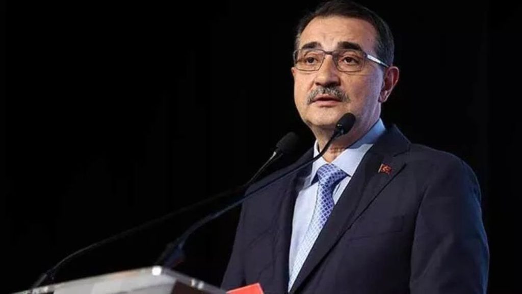 Bakan Dönmez: Karadeniz'deki rezerv bize 30 yıl yetecek