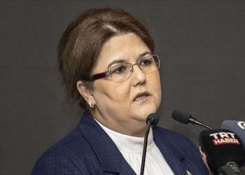 Bakan yanık LGBTİ+'ları hedef aldı: Kimse bizden normalleştirmemizi beklemesin