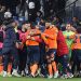Başakşehir-Adana Demirspor maçı bitti, ortalık karıştı