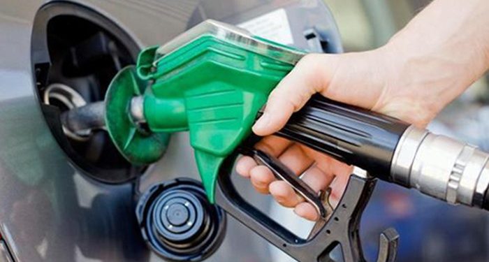 Benzine 1 yılda 39 kez zam yapıldı