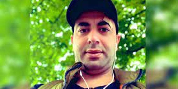 Beş yıl sonra Türkiye'ye dönen yazar Gökhan Yavuzel gözaltına alındı