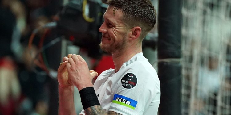 Beşiktaş, Weghorst ile yollarını ayırdı!