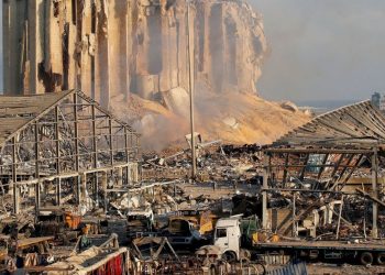 Beyrut Limanı patlaması soruşturmasının engellenmesi protesto edildi