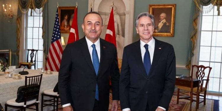 Blinken görüşmesinin ardından ortak açıklama: "Müttefikler, NATO'nun Açık Kapı Politikası'na bağlılıklarını yineledi"